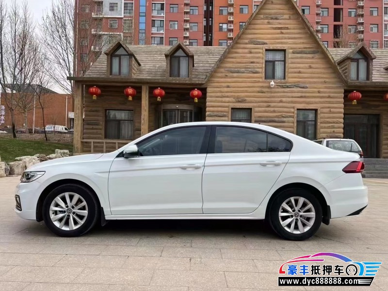 22年大众宝来轿车抵押车出售