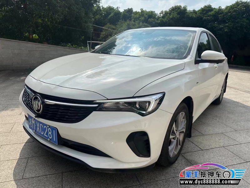 21年别克威朗轿车抵押车出售