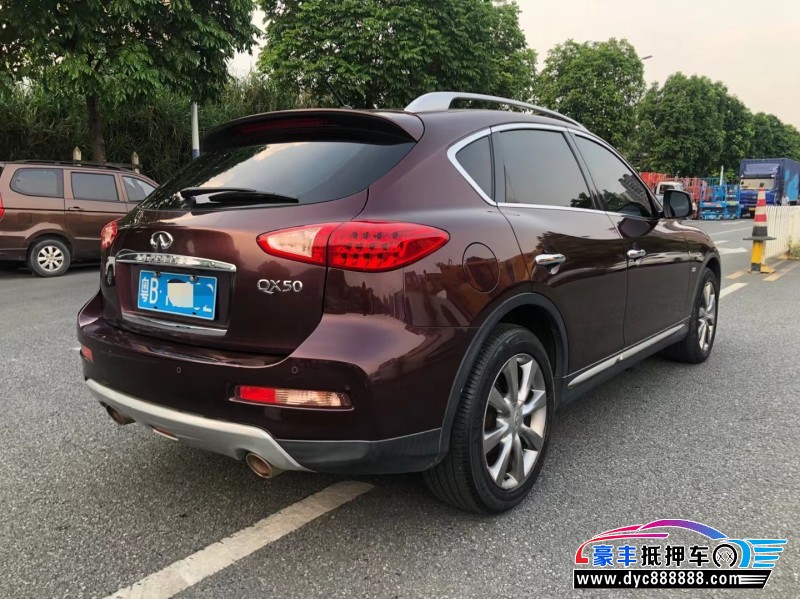 15年英菲尼迪QX50轿车抵押车出售
