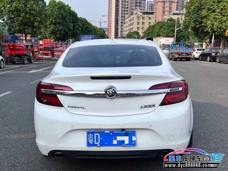 14年别克君威轿车抵押车出售