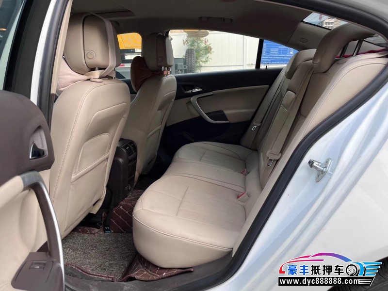 14年别克君威轿车抵押车出售