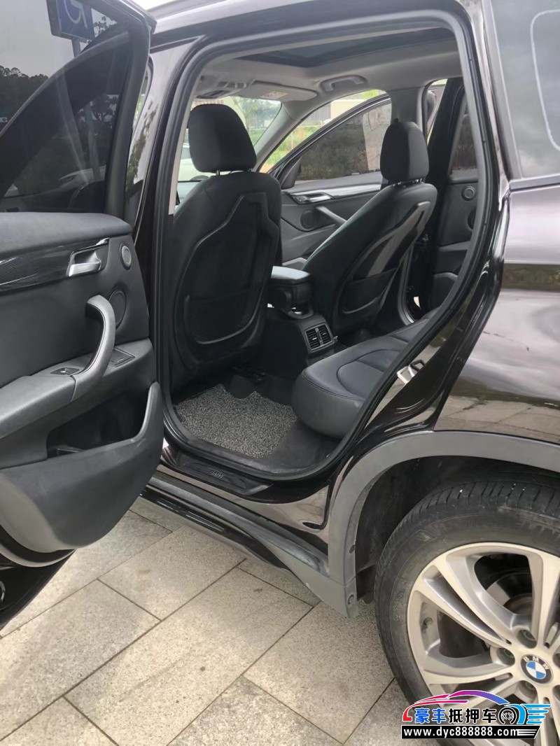 16年宝马X1轿车抵押车出售