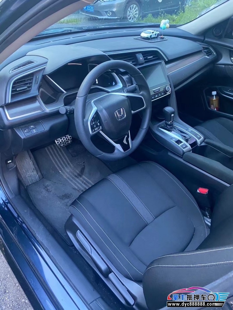 22年本田思域轿车抵押车出售