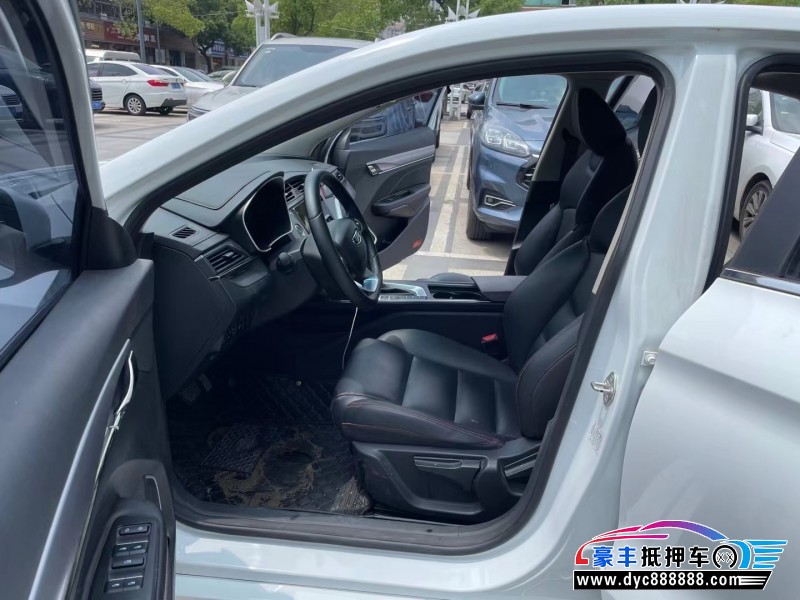 20年吉利缤瑞轿车抵押车出售