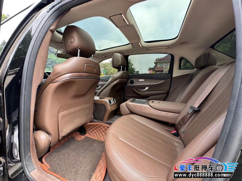 18年奔驰E轿车抵押车出售