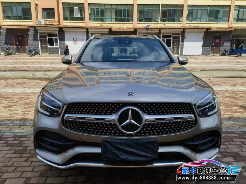 20年奔驰GLC轿车抵押车出售