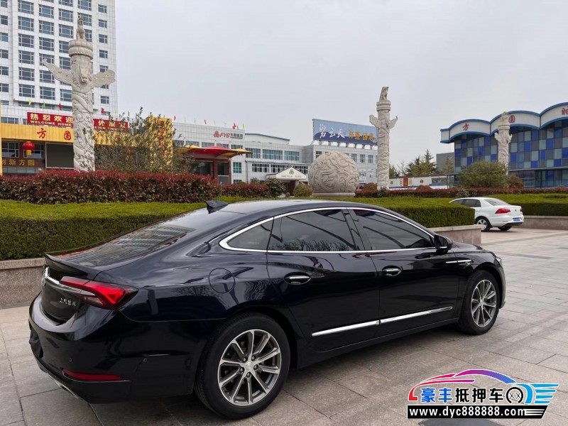 20年别克君越轿车抵押车出售