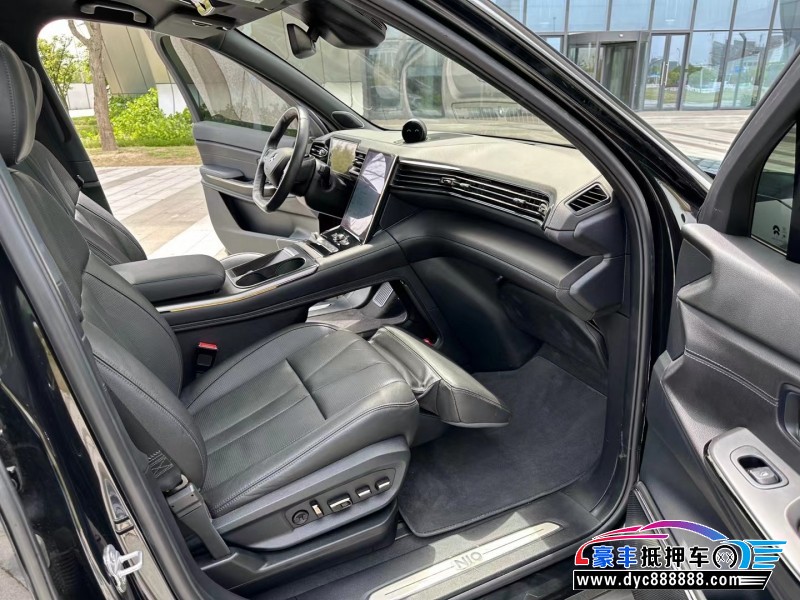 22年蔚来ES8轿车抵押车出售