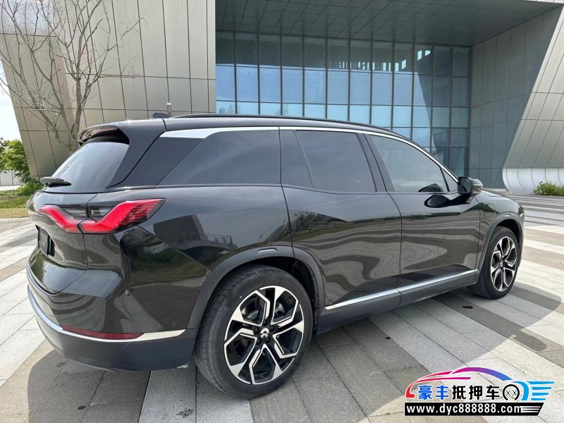 22年蔚来ES8轿车抵押车出售