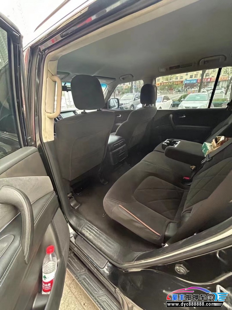 19年日产途乐轿车抵押车出售