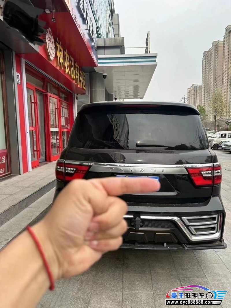 19年日产途乐轿车抵押车出售