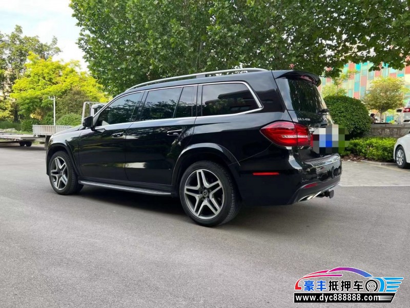 19年奔驰GLS轿车抵押车出售