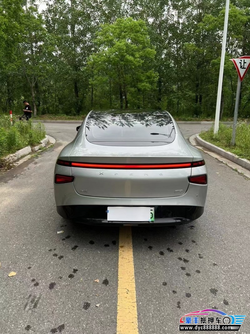 21年小鹏汽车P7轿车抵押车出售