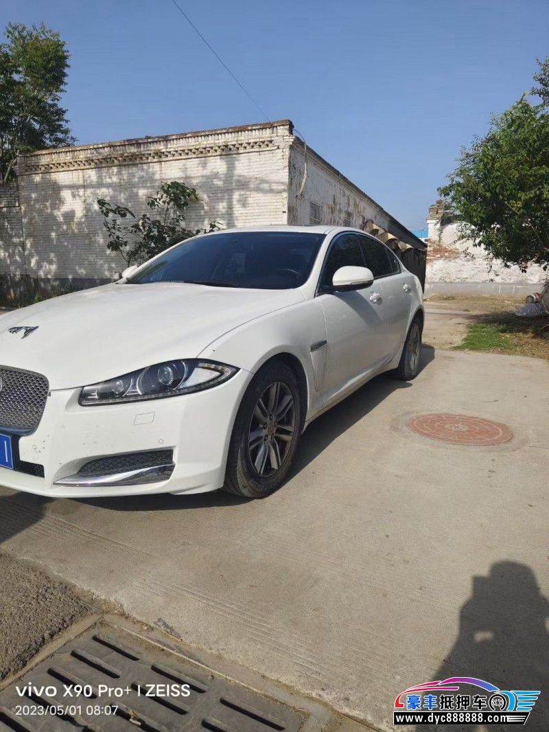 16年捷豹XF轿车抵押车出售