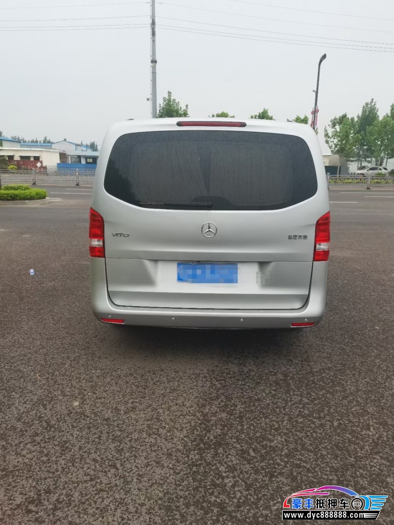 17年奔驰威霆MPV抵押车出售