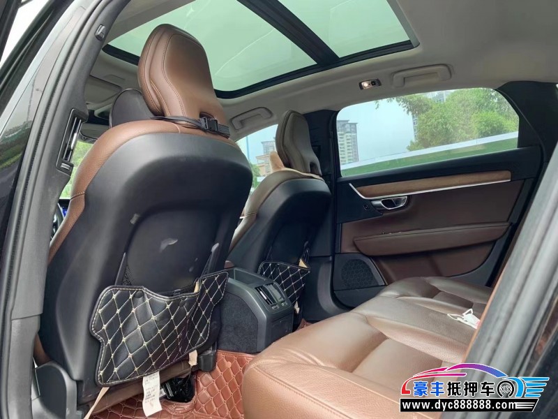 19年沃尔沃S90轿车抵押车出售