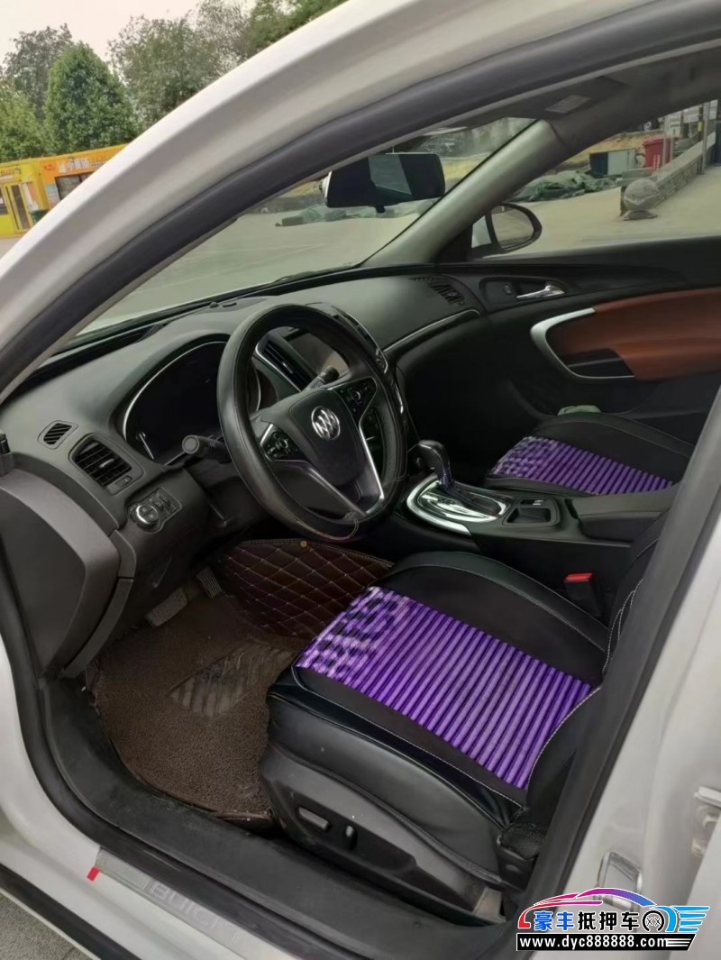 17年别克君威轿车抵押车出售