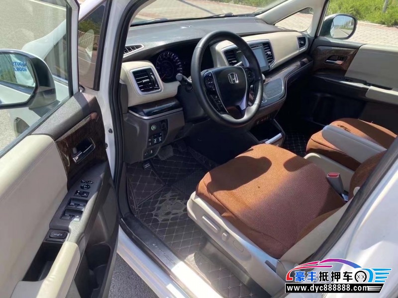 15年本田奥德赛轿车抵押车出售