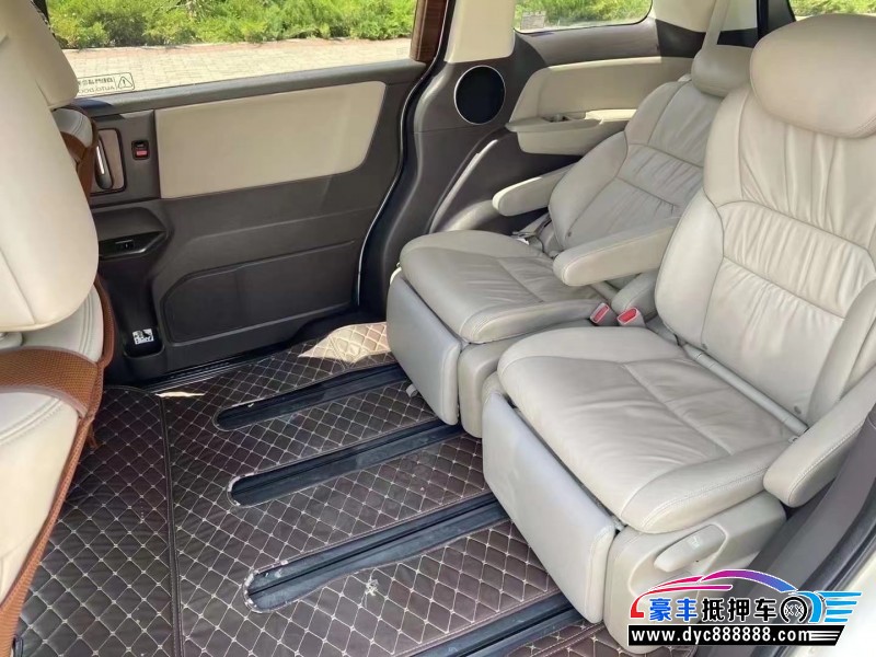 15年本田奥德赛轿车抵押车出售