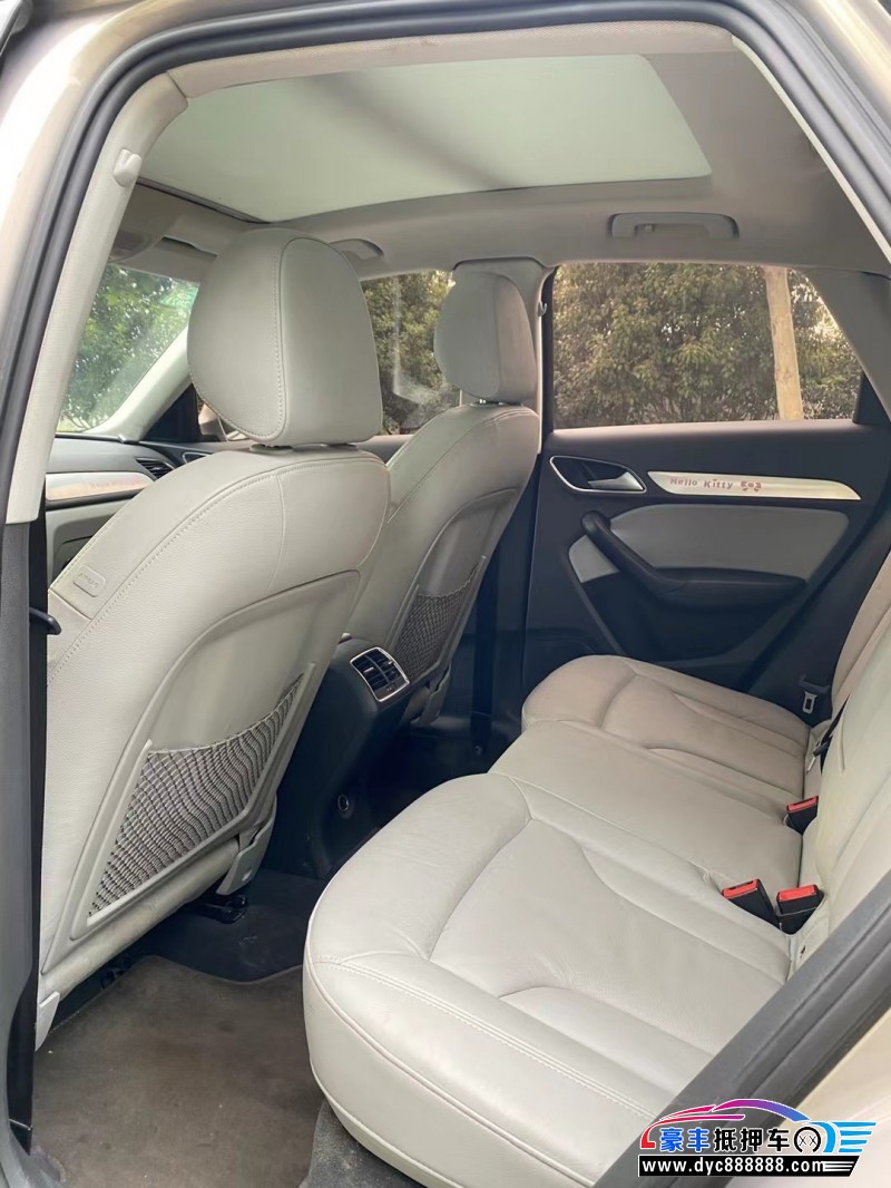 13年奥迪Q3轿车抵押车出售