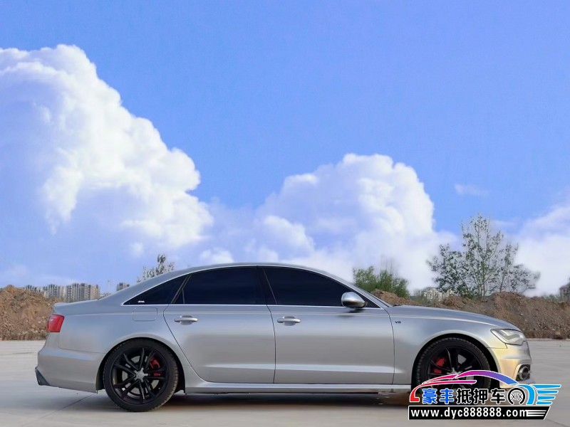 15年奥迪S6轿车抵押车出售