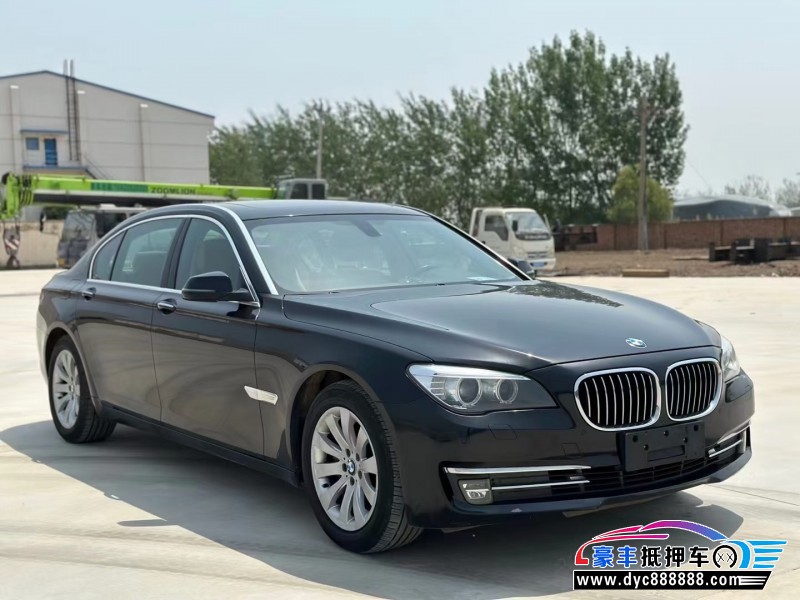 13年宝马7系轿车抵押车出售