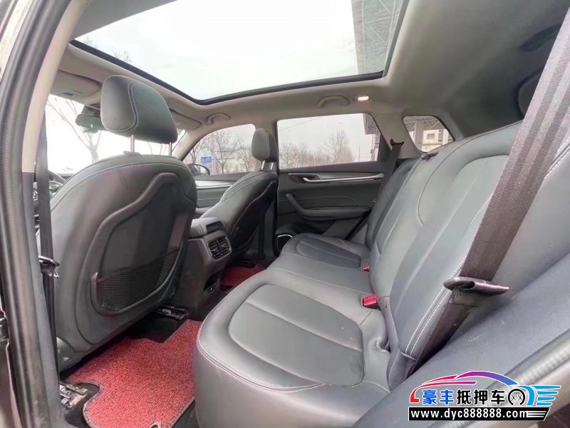 18年中华中华V7轿车抵押车出售