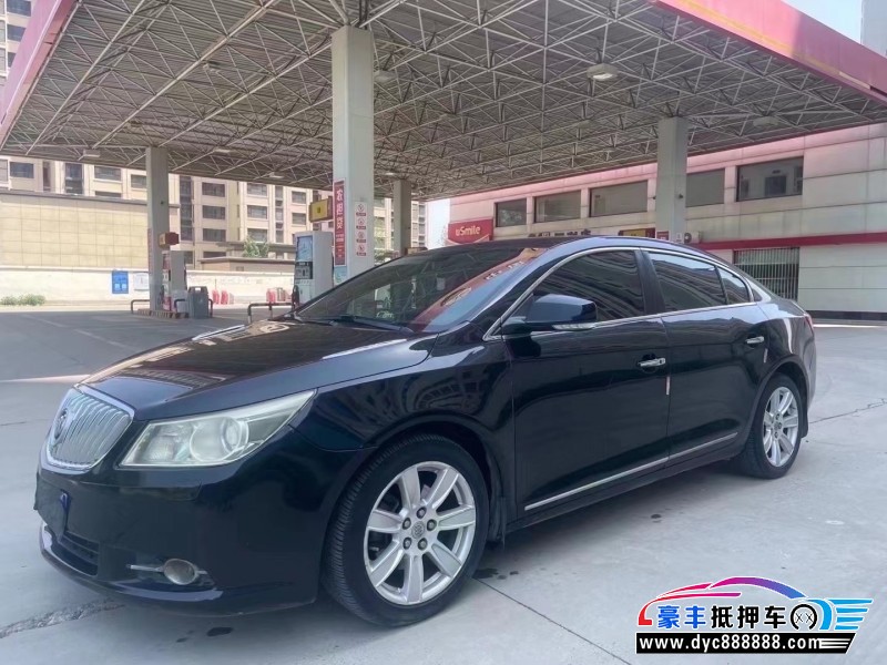 10年别克君越轿车抵押车出售