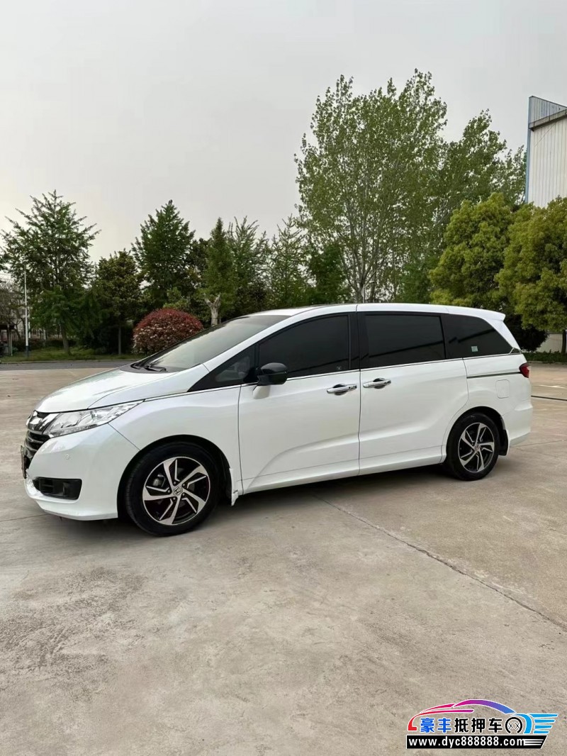 17年本田奥德赛MPV抵押车出售