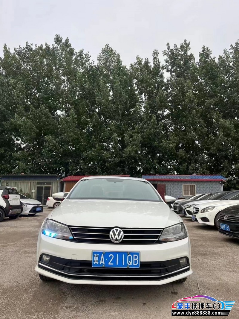 16年大众速腾轿车抵押车出售