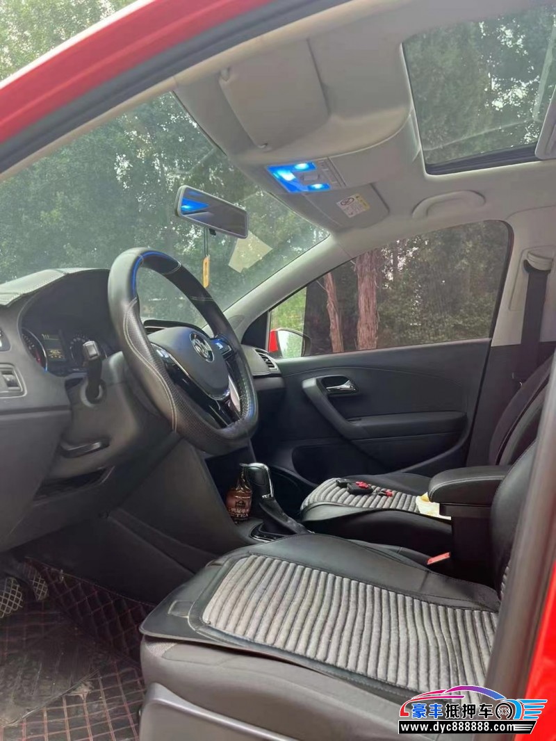 18年大众polo轿车抵押车出售