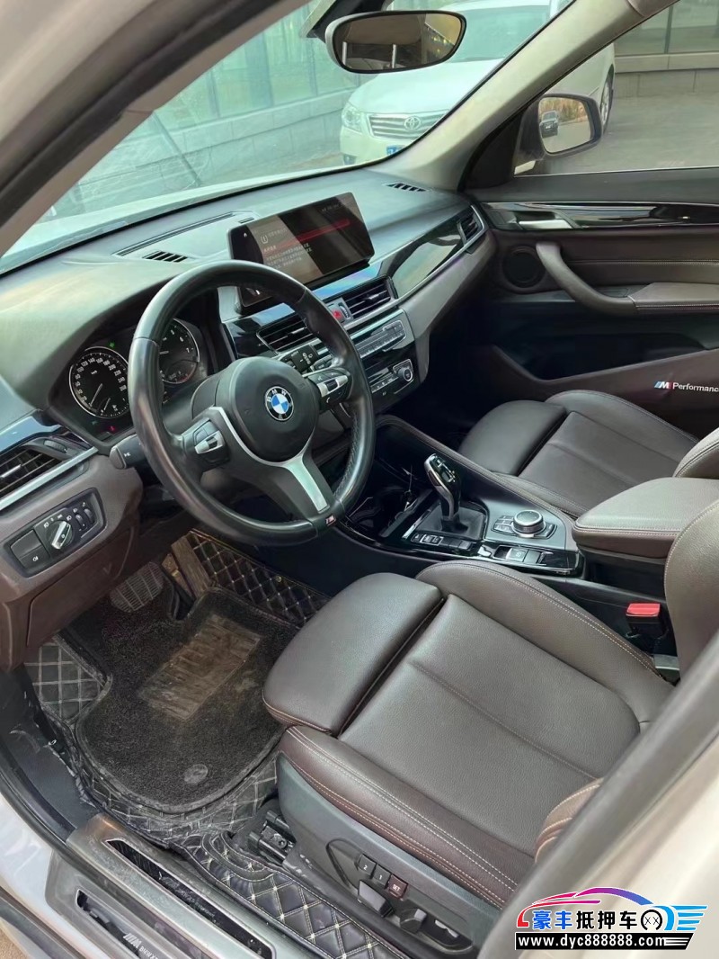 19年宝马X1轿车抵押车出售