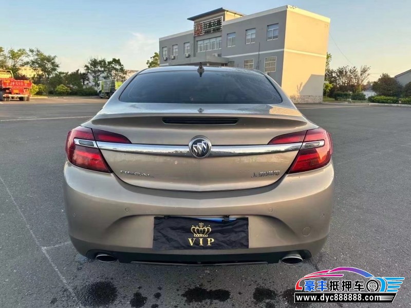 15年别克君威轿车抵押车出售