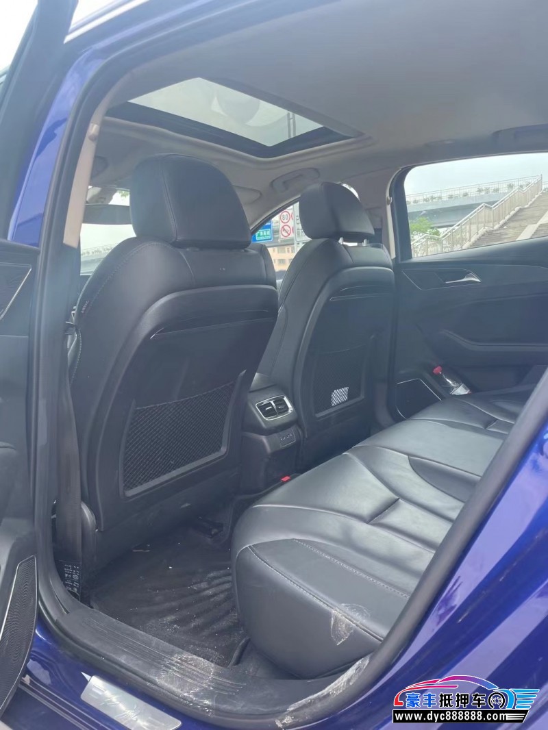 22年红旗H5轿车抵押车出售