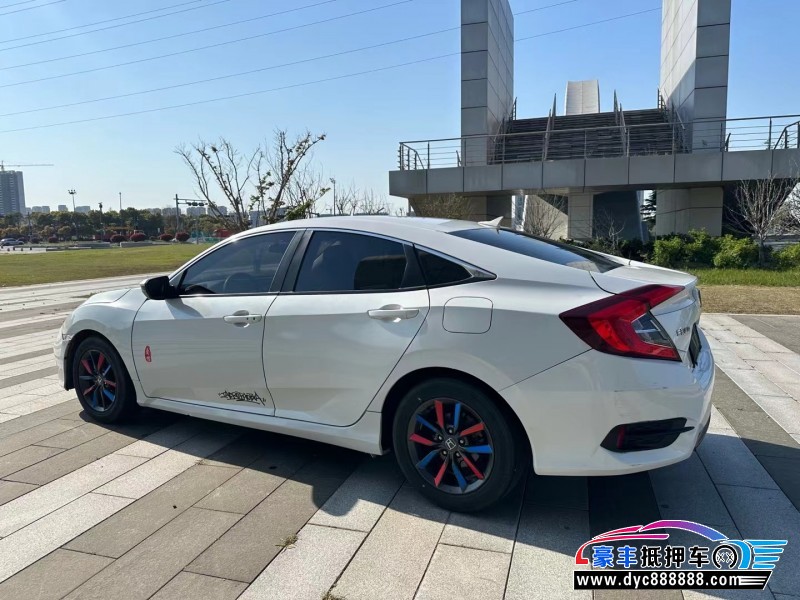 19年本田思域轿车抵押车出售