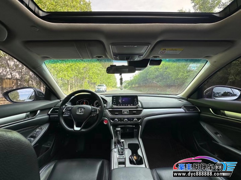 19年本田雅阁轿车抵押车出售