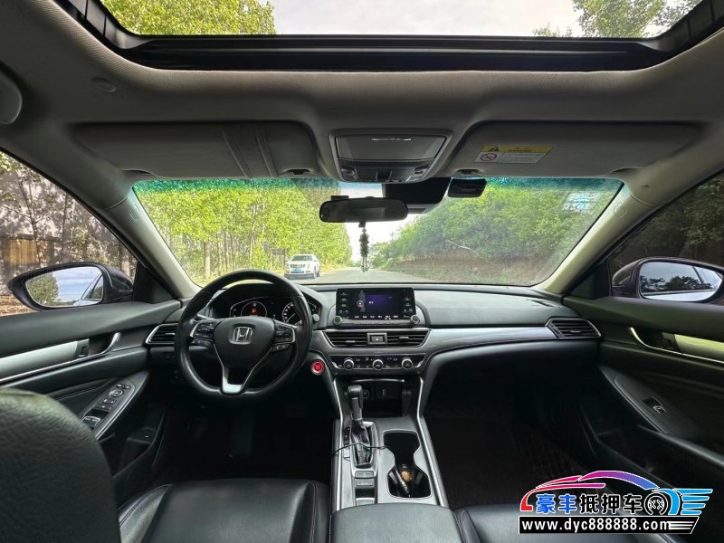 19年本田雅阁轿车抵押车出售