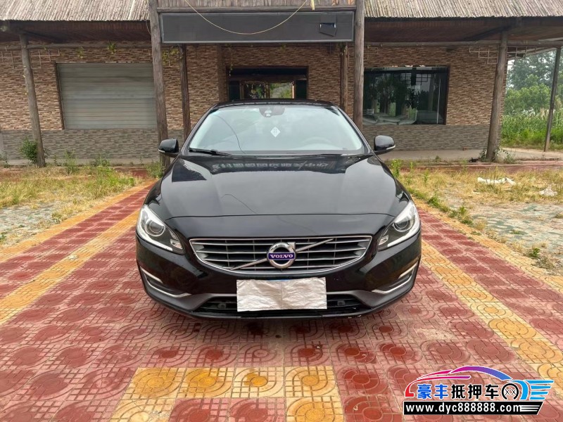 14年沃尔沃S60轿车抵押车出售