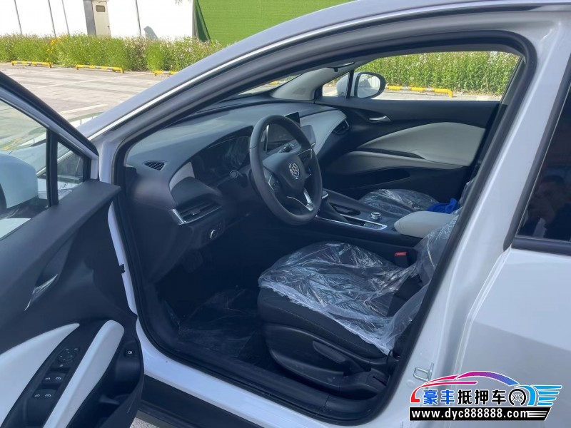 23年别克微蓝轿车抵押车出售