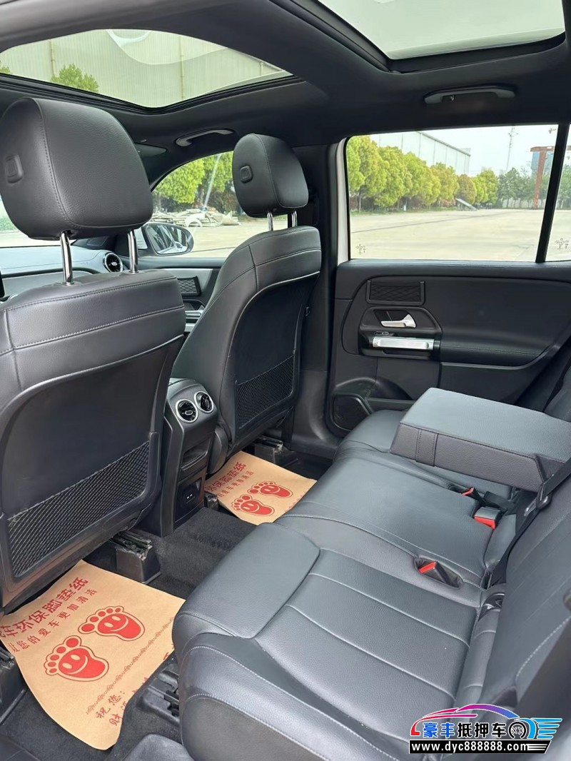 21年奔驰GLBSUV抵押车出售