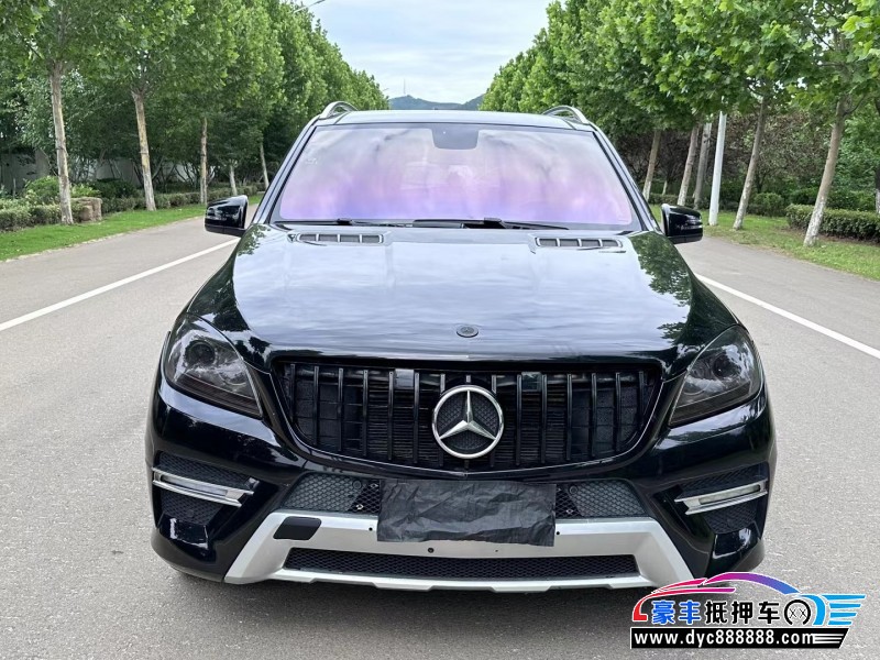 12年奔驰MLSUV抵押车出售