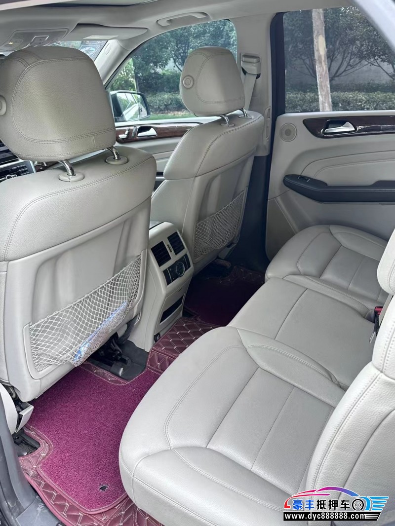 12年奔驰MLSUV抵押车出售