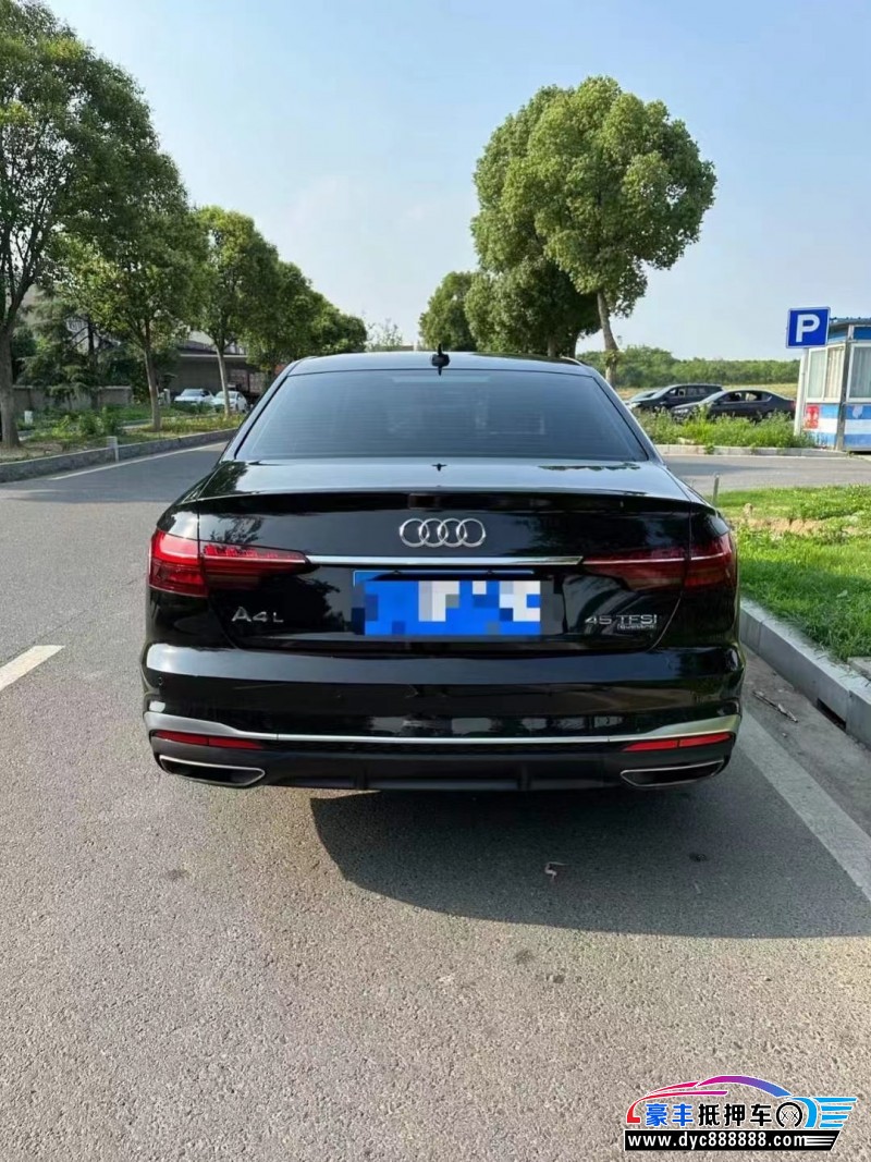 21年奥迪A4轿车抵押车出售