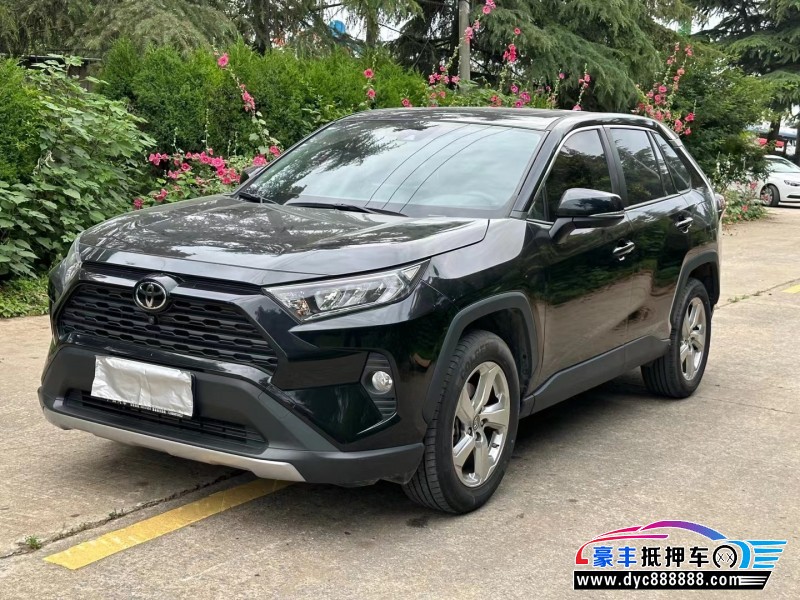 21年丰田RAV4轿车抵押车出售