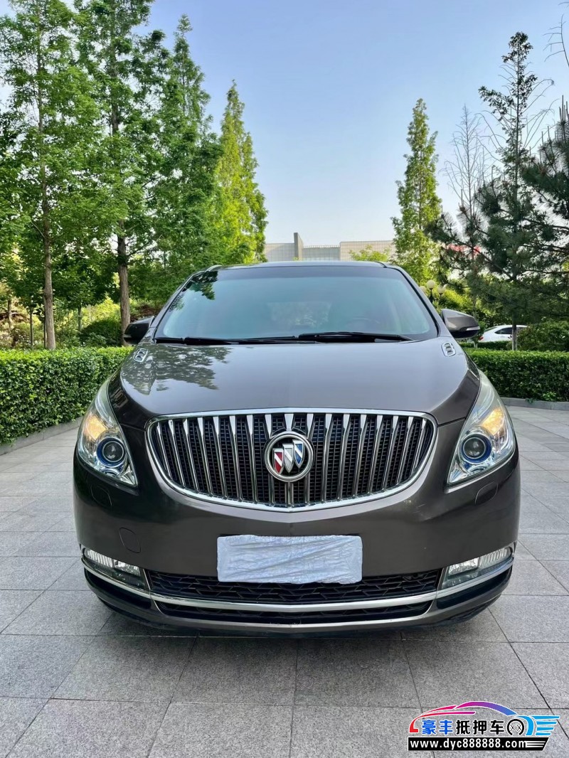 15年别克GL8轿车抵押车出售