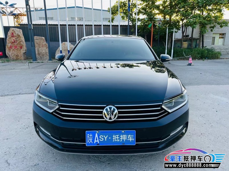 17年大众迈腾轿车抵押车出售