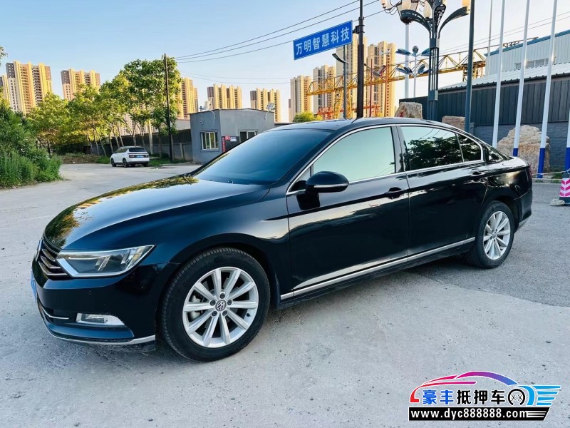 17年大众迈腾轿车抵押车出售
