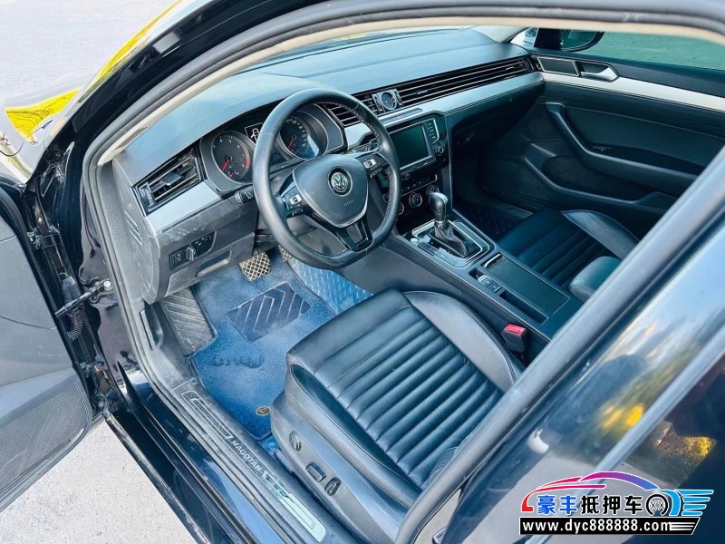 17年大众迈腾轿车抵押车出售