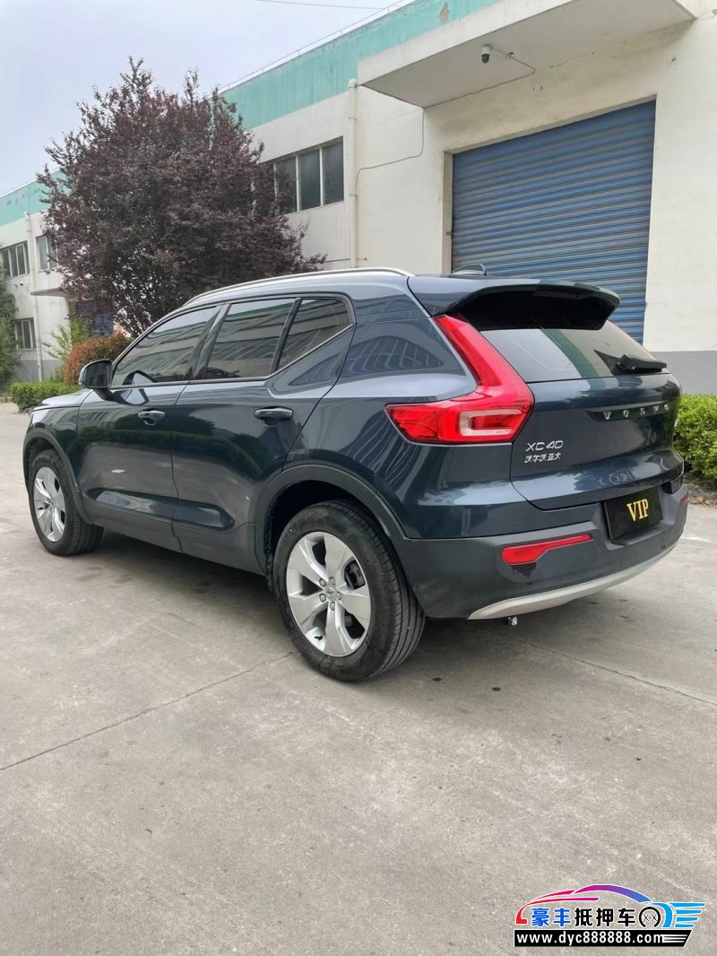 21年沃尔沃XC40轿车抵押车出售