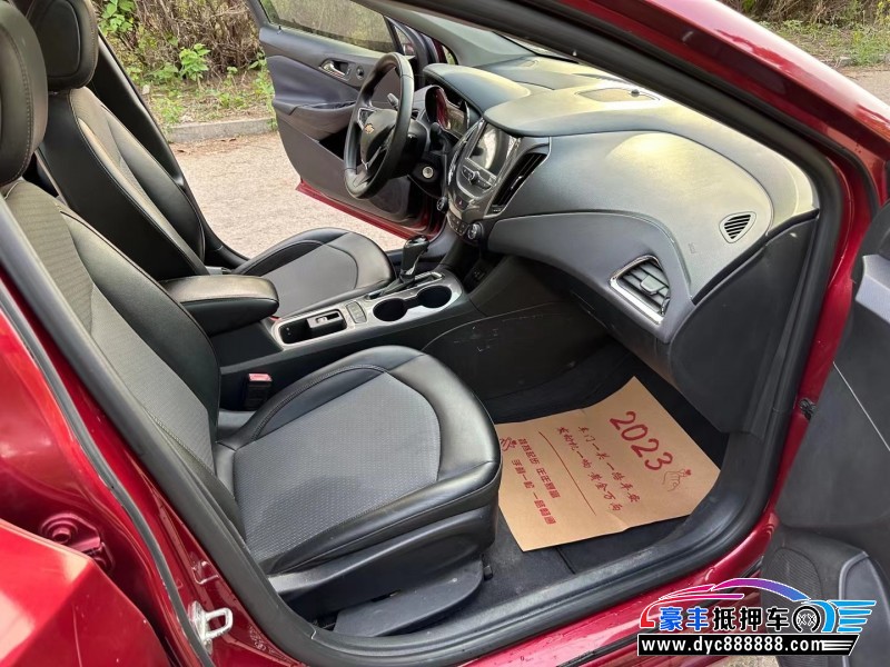 16年雪佛兰科鲁兹轿车抵押车出售